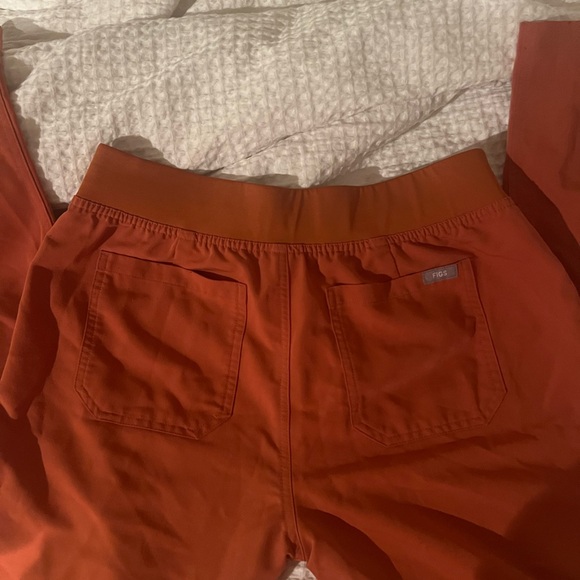 women's Terracotta Livingston™ - Scrub Pants - Picture 2 of 4
